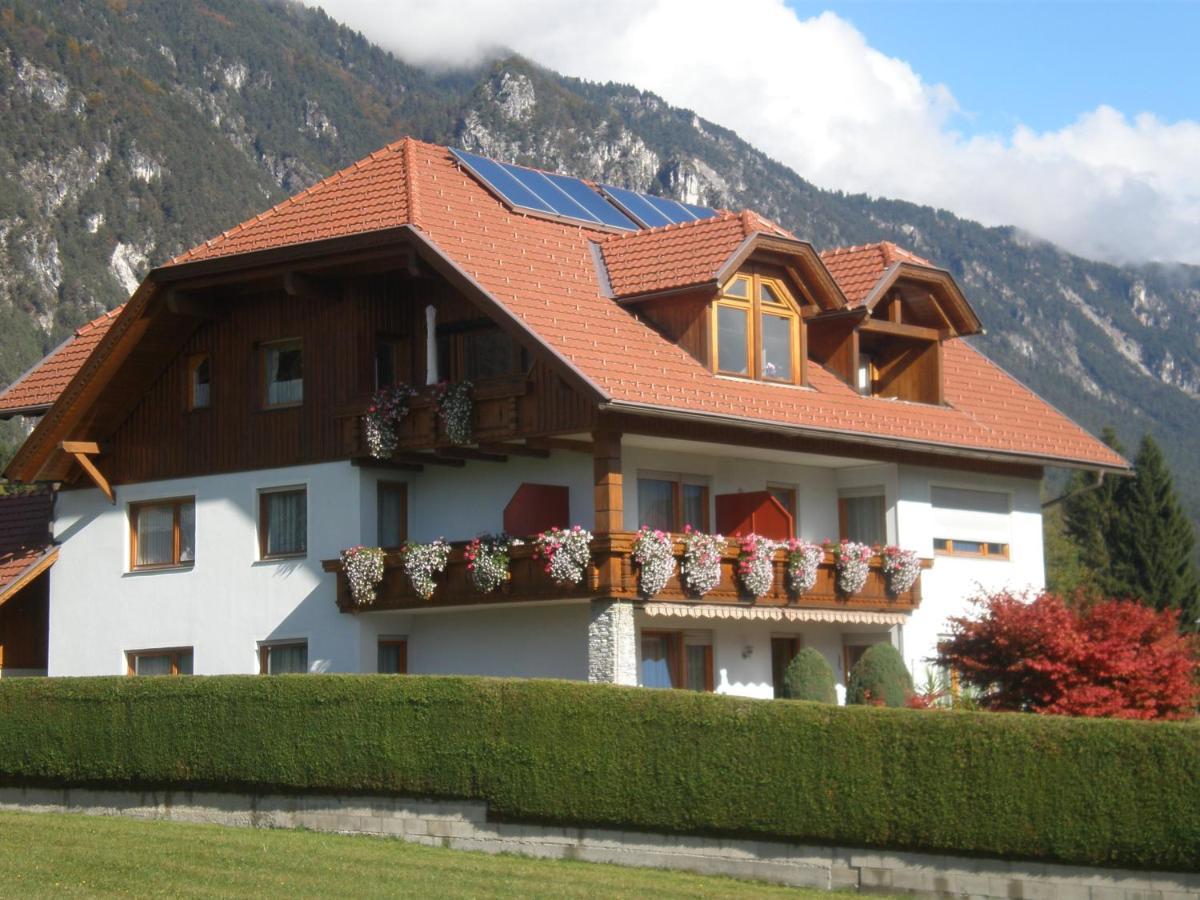 Gaestehaus Wallner Presseggen Exterior foto